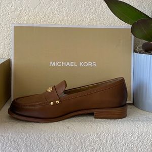 Micheal kors loafer shoes